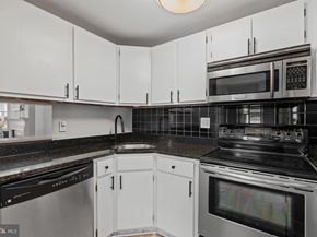1903 Spruce Street 3E, Philadelphia PA 19103