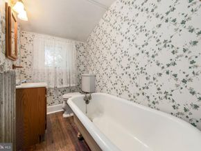 15 Crest Lane, Swarthmore PA 19081