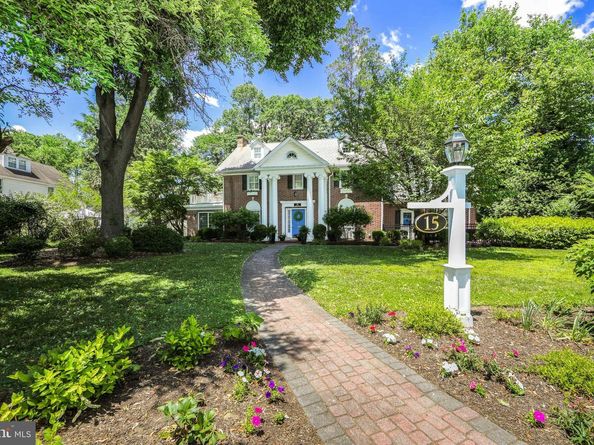 15 Crest Lane, Swarthmore PA 19081