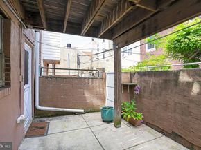933 Fernon Street, Philadelphia PA 19148