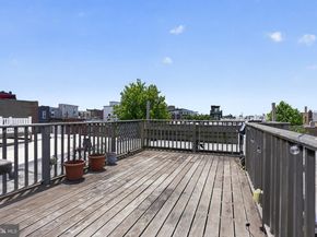 933 Fernon Street, Philadelphia PA 19148