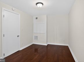 933 Fernon Street, Philadelphia PA 19148