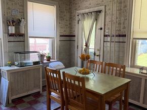 7038 Shelbourne Street, Philadelphia PA 19111