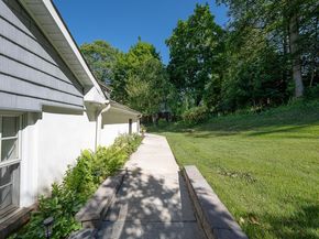 2515 Parke Lane, Broomall PA 19008