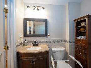 2515 Parke Lane, Broomall PA 19008