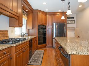2515 Parke Lane, Broomall PA 19008