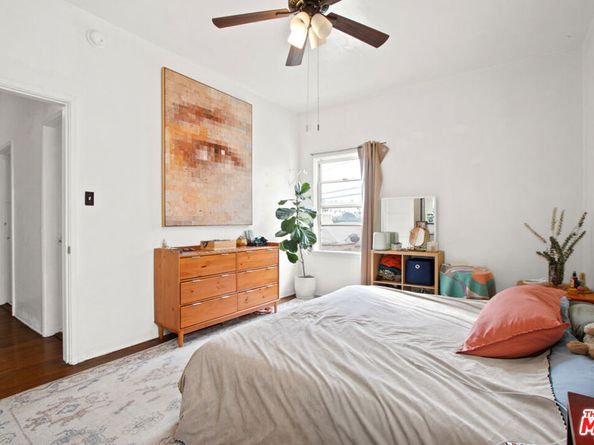 3206 W 43rd Place, Los Angeles CA 90008
