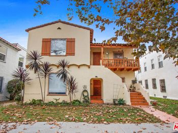 3206 W 43rd Place
