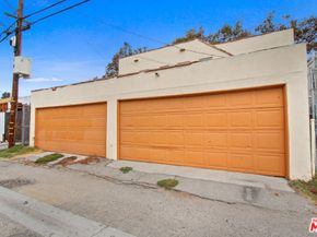 3206 W 43rd Place, Los Angeles CA 90008