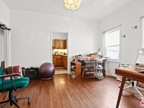 3206 W 43rd Place, Los Angeles CA 90008