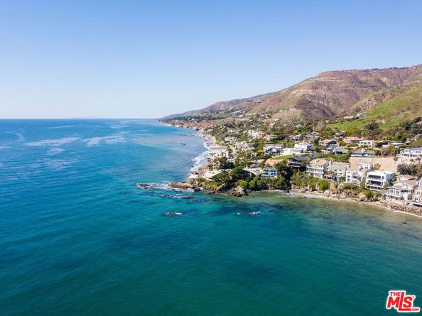 31532 Victoria Point Road, Malibu CA 90265