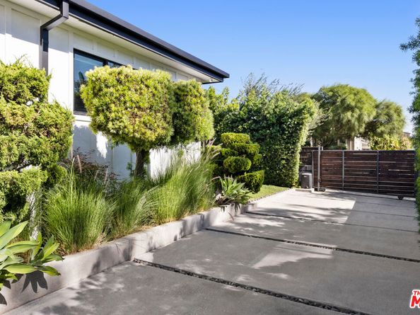 647 Imogen Avenue, Los Angeles CA 90026