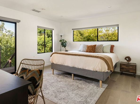 647 Imogen Avenue, Los Angeles CA 90026