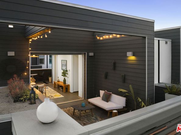 8103 W Romaine Street, Los Angeles CA 90046