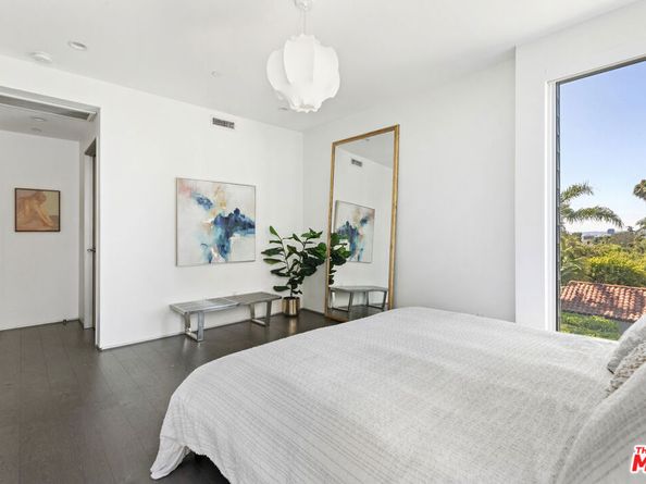 8103 W Romaine Street, Los Angeles CA 90046
