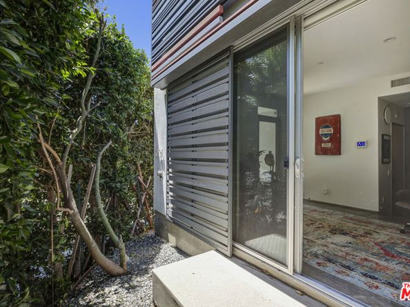 8103 W Romaine Street, Los Angeles CA 90046
