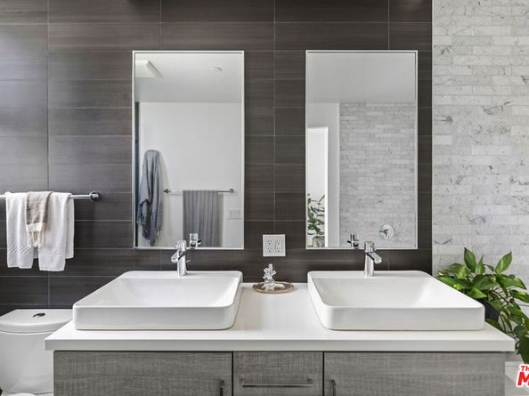 8103 W Romaine Street, Los Angeles CA 90046