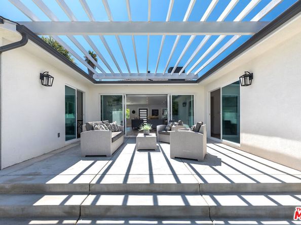 5340 Teesdale Avenue, Valley Village CA 91607