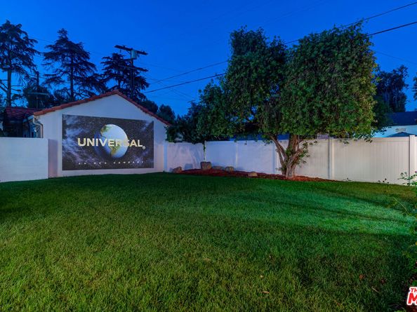5340 Teesdale Avenue, Valley Village CA 91607