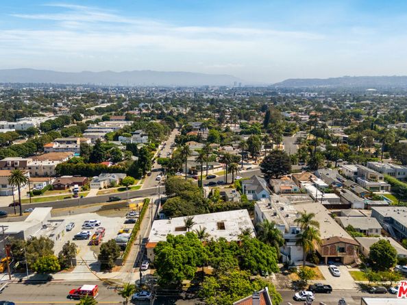 3840 Inglewood Boulevard 8, Los Angeles CA 90066