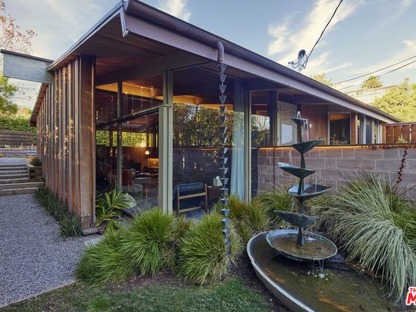 815 Bramble Way, Los Angeles CA 90049