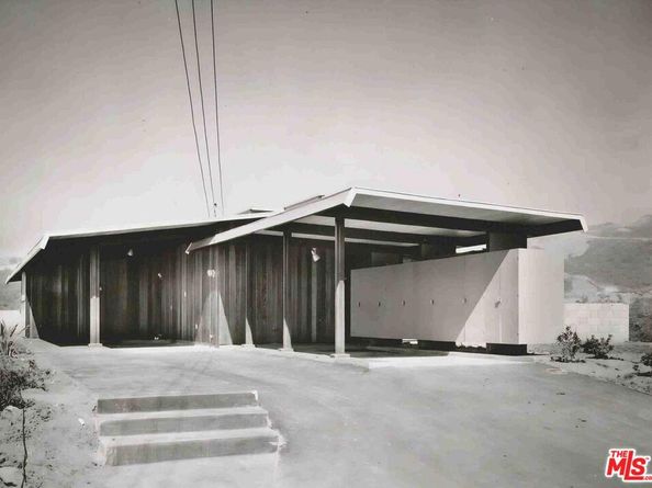 815 Bramble Way, Los Angeles CA 90049