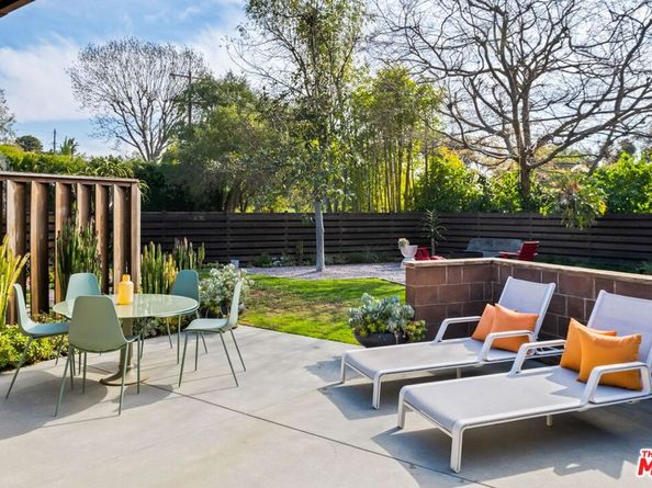 815 Bramble Way, Los Angeles CA 90049