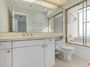 10724 Wilshire Boulevard 1209, Los Angeles CA 90024