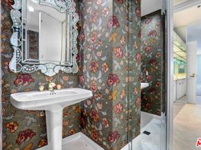 10724 Wilshire Boulevard 1209, Los Angeles CA 90024