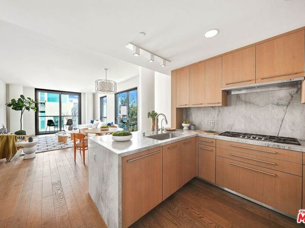 1755 Ocean Avenue 512, Santa Monica CA 90401