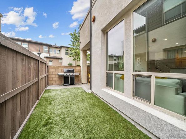 2335 Aperture Circle, San Diego CA 92108