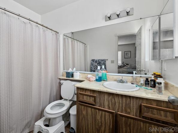 2735 37 Teresita St, San Diego CA 92104