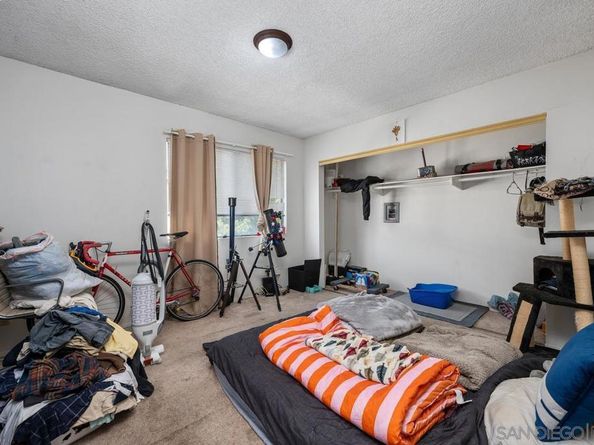 2735 37 Teresita St, San Diego CA 92104