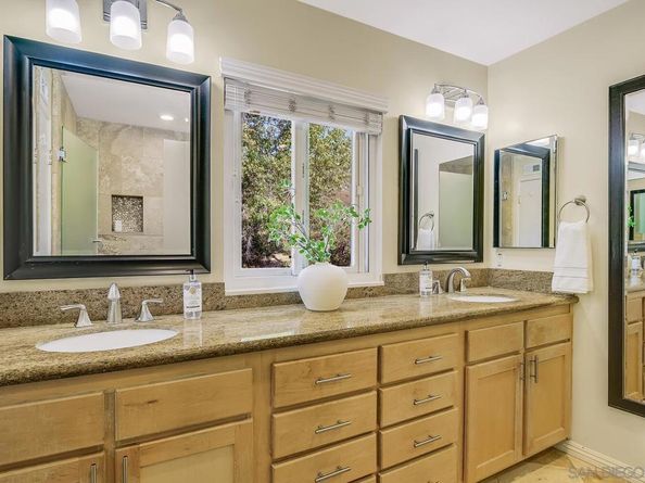 7811 Golfcrest Dr, San Diego CA 92119