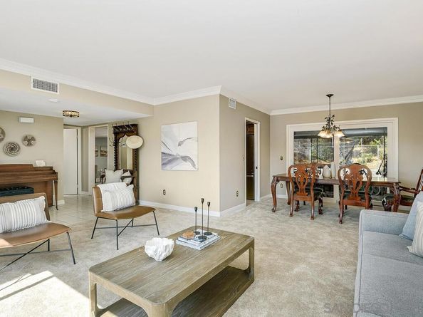 7811 Golfcrest Dr, San Diego CA 92119