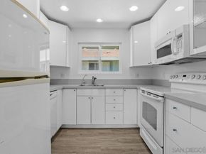 3760 Vista Campana S 48, Oceanside CA 92057