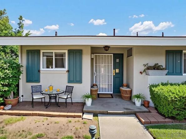 3760 Vista Campana S 48, Oceanside CA 92057