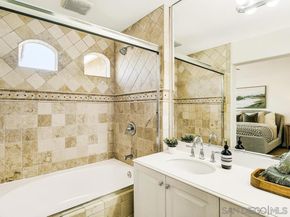 3686 Ruette De Ville, San Diego CA 92130