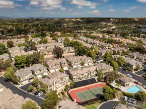 3686 Ruette De Ville, San Diego CA 92130