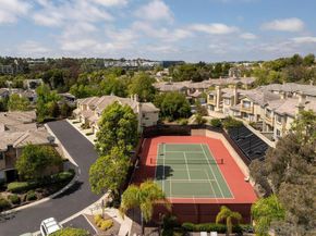3686 Ruette De Ville, San Diego CA 92130