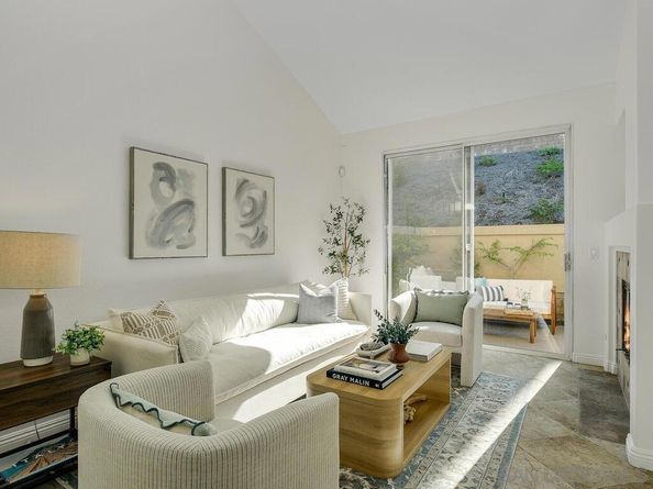 3686 Ruette De Ville, San Diego CA 92130