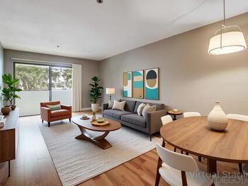 4041 Oakcrest Drive