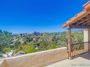 2854 Albatross St, San Diego CA 92103