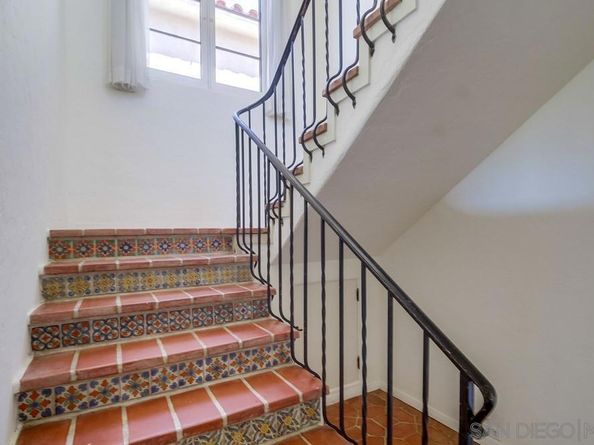 2854 Albatross St, San Diego CA 92103