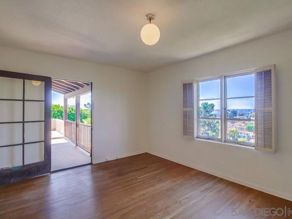 2854 Albatross St, San Diego CA 92103