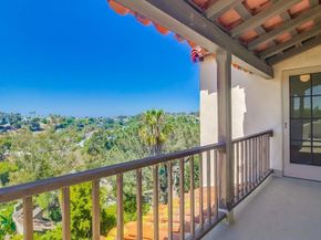 2854 Albatross St, San Diego CA 92103