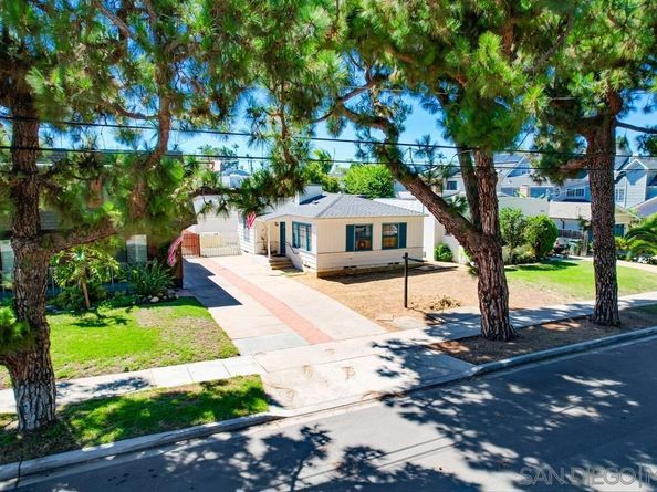 622 Margarita, Coronado CA 92118