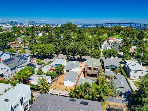 622 Margarita, Coronado CA 92118