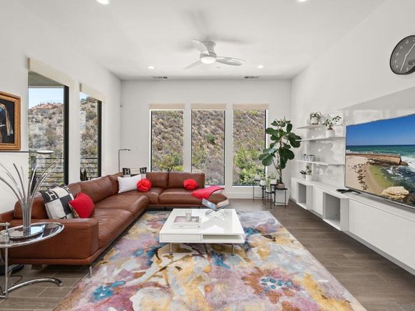 8363 Distinctive, San Diego CA 92108