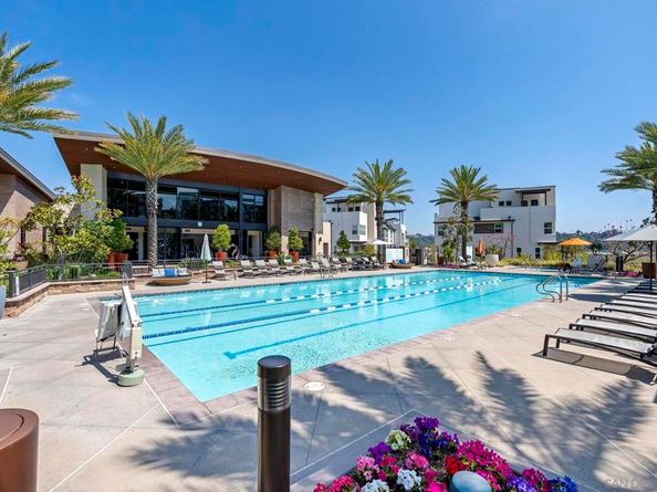 8363 Distinctive, San Diego CA 92108